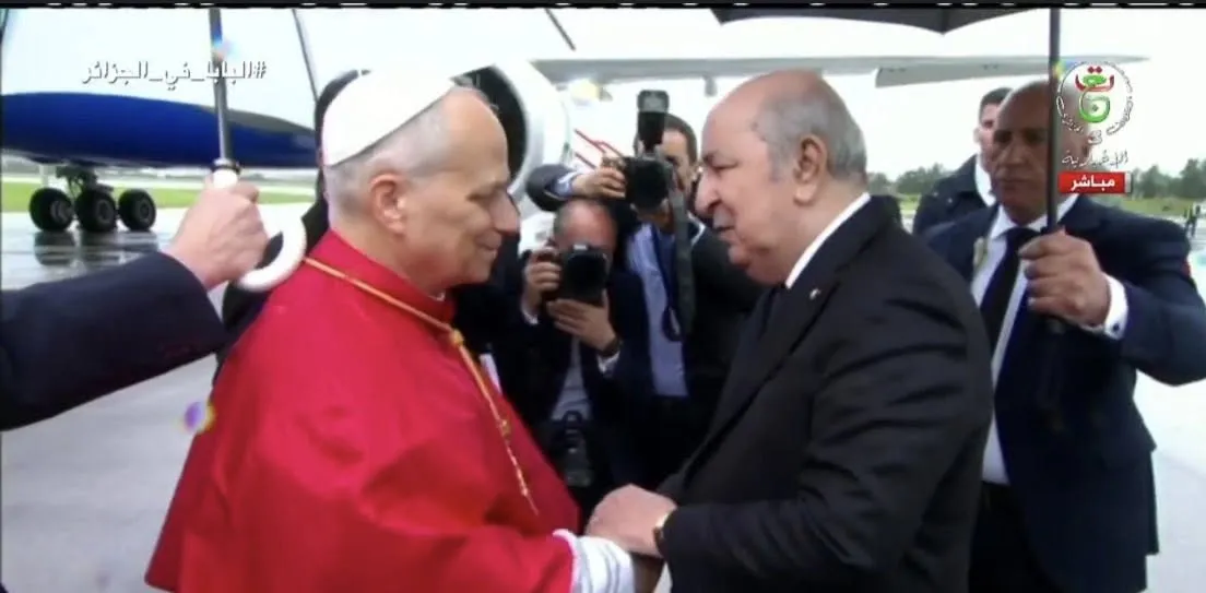 بابا الفاتيكان ليو الرابع عشر يحل بالجزائر في زيارة رسمية