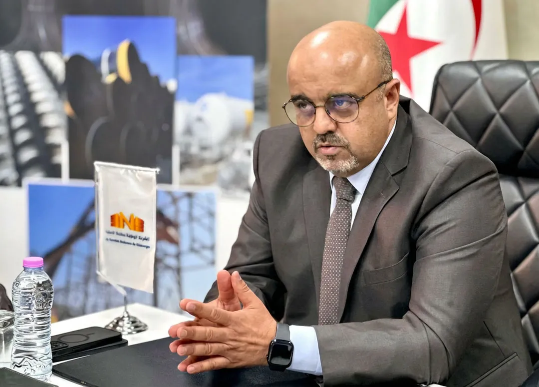 تنصيب عادل خمان رئيسا مديرا عاما لمدار القابضة