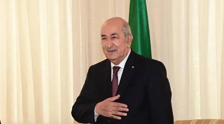 رئيس الجمهورية يهنئ الشعب الجزائري بمناسبة حلول عيد الفطر