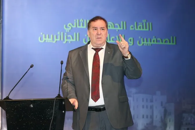 مزيان: التكوين الإعلامي أساس قوة الجزائر في مواجهة التحديات