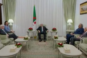 رئيس الجمهورية يستقبل سفير المملكة المتحدة