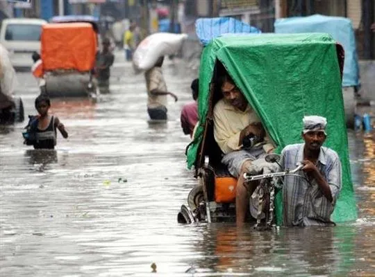 44 قتيلا بسبب السيول والانهيارات شمال شرق الهند