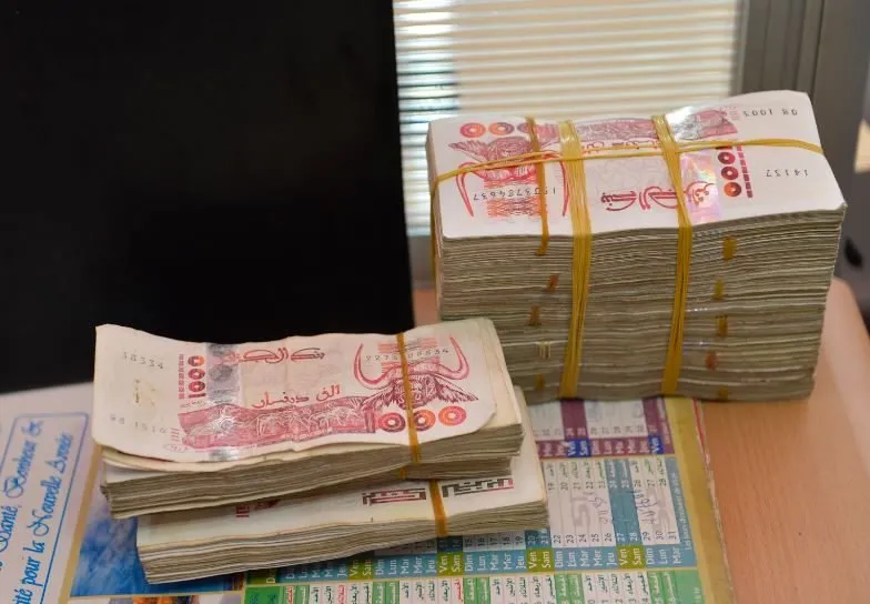 رفع الحد الأدنى للأجور يدخل حيز التنفيذ