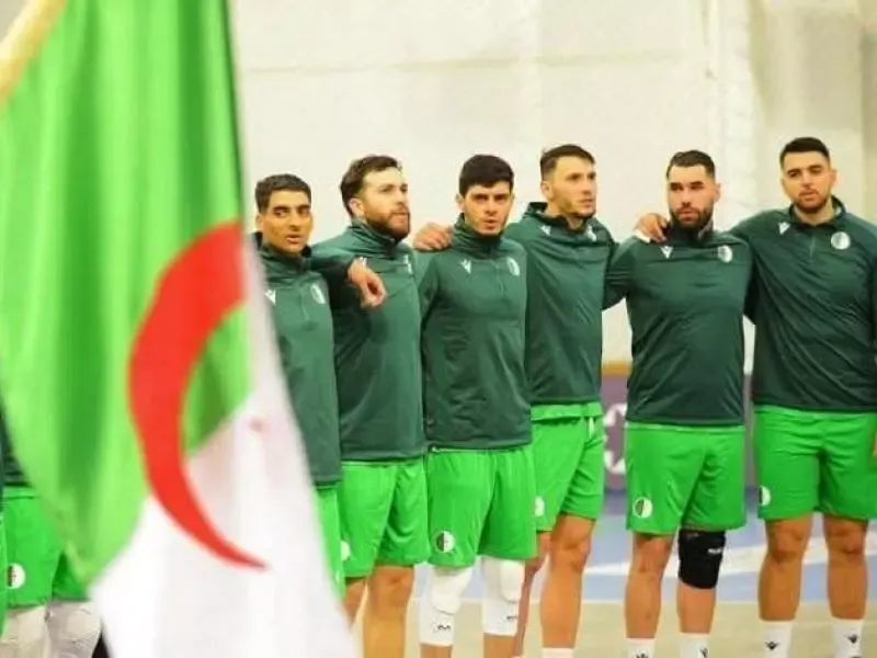 البطولة الافريقية: المنتخب الوطني لكرة اليد يشرع في تربص تحضيري بالجزائر