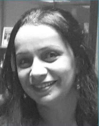 وزير الاتصال يعزي في وفاة الصحفية بالتلفزيون الجزائري نخلة العربي