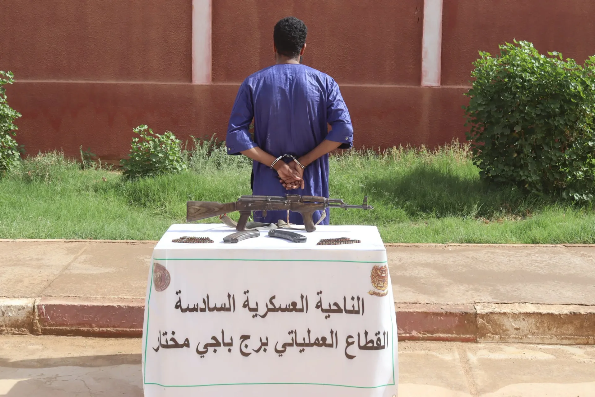 إرهابيان يسلّمان نفسيهما للسلطات العسكرية ببرج باجي مختار