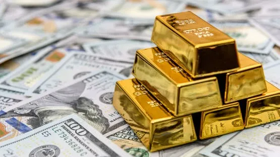 تراجع في أسعار الذهب في ظل ارتفاع الدولار