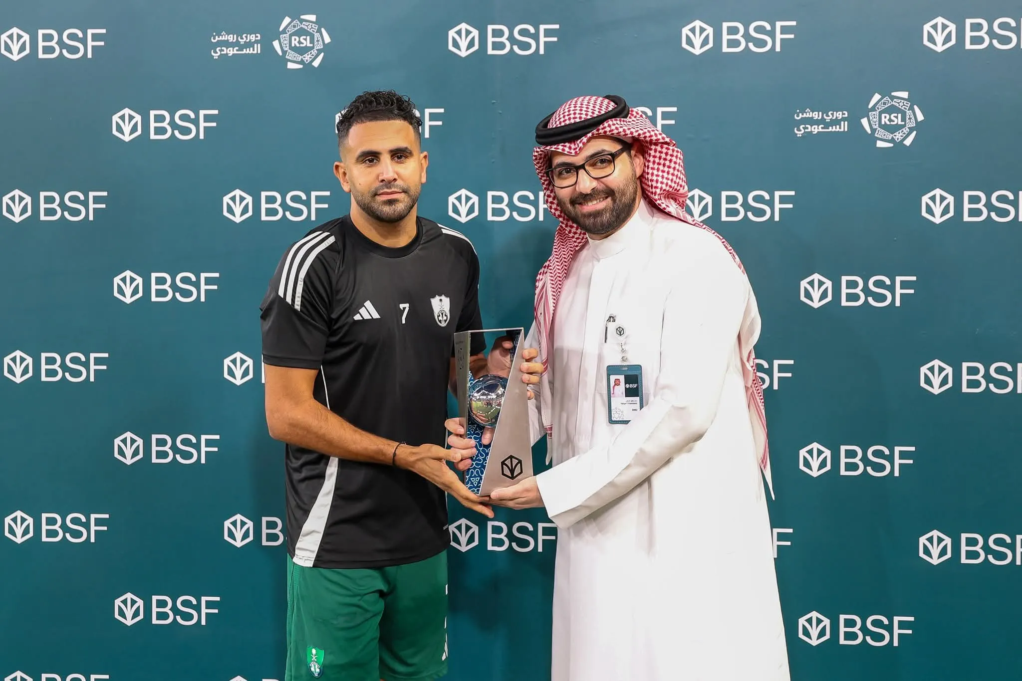 محرز يفوز بجائزة أجمل هدف في الدوري السعودي