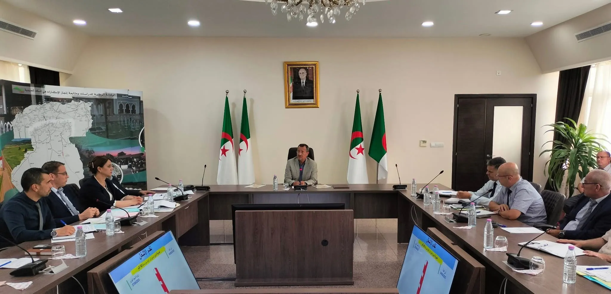 رخروخ يشدد على رفع العراقيل وتسريع إنجاز الطرقات