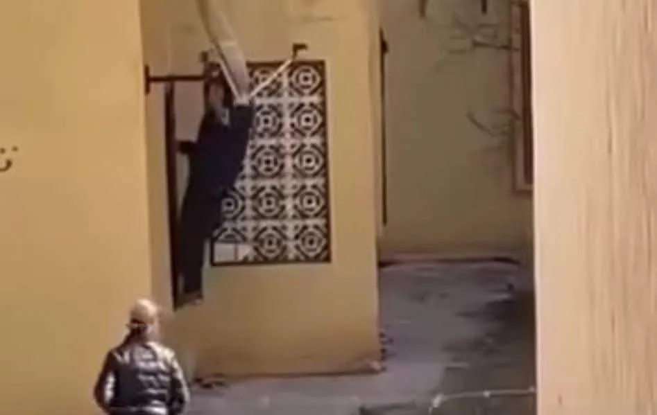 بعد تداول فيديو.. توقيف شخصين في سرقة هوائي مقعّر