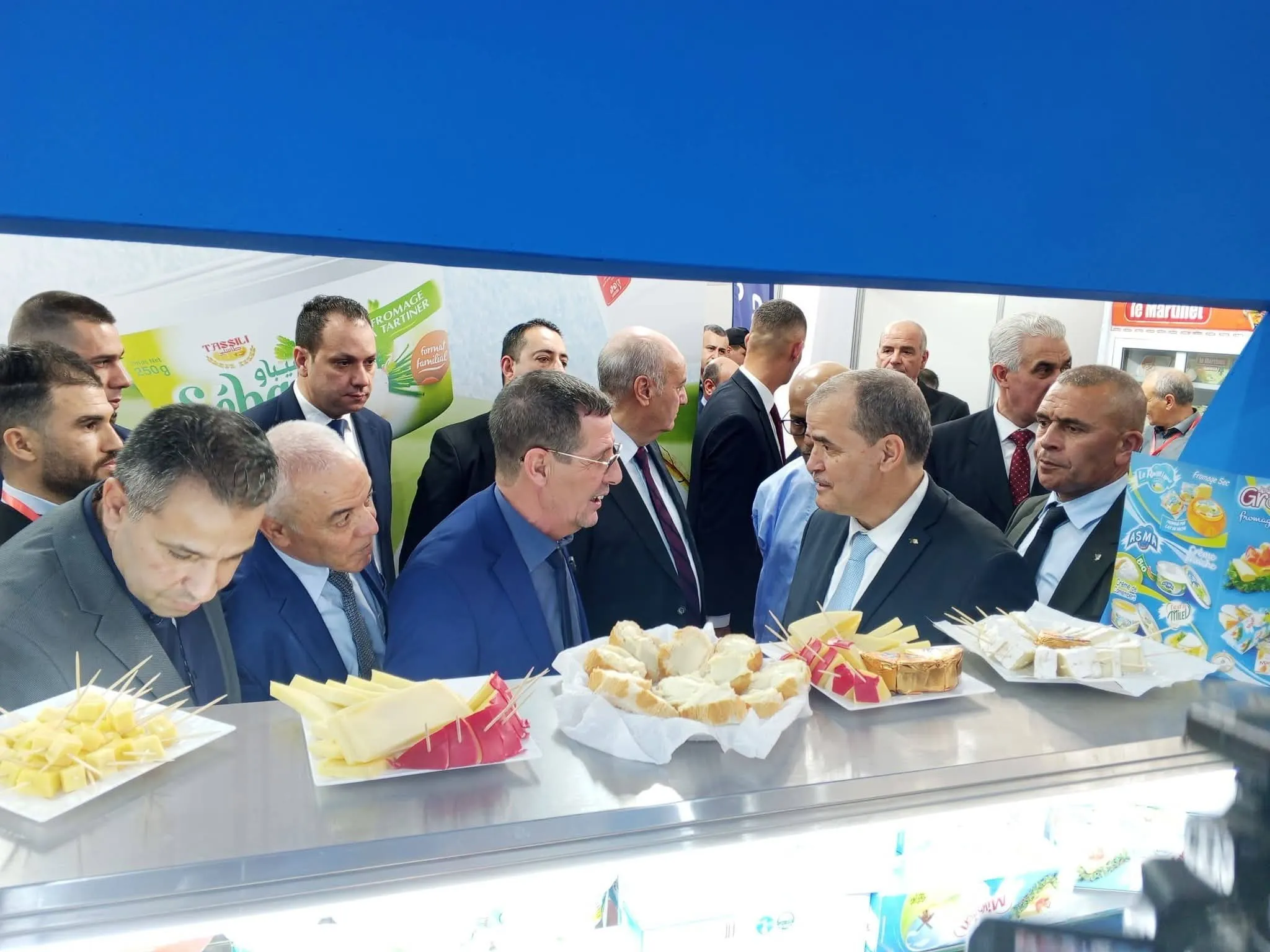 رزيق يشرف على انطلاق صالون وطني للاجبان ومنتجات الحليب بتيزي وزو