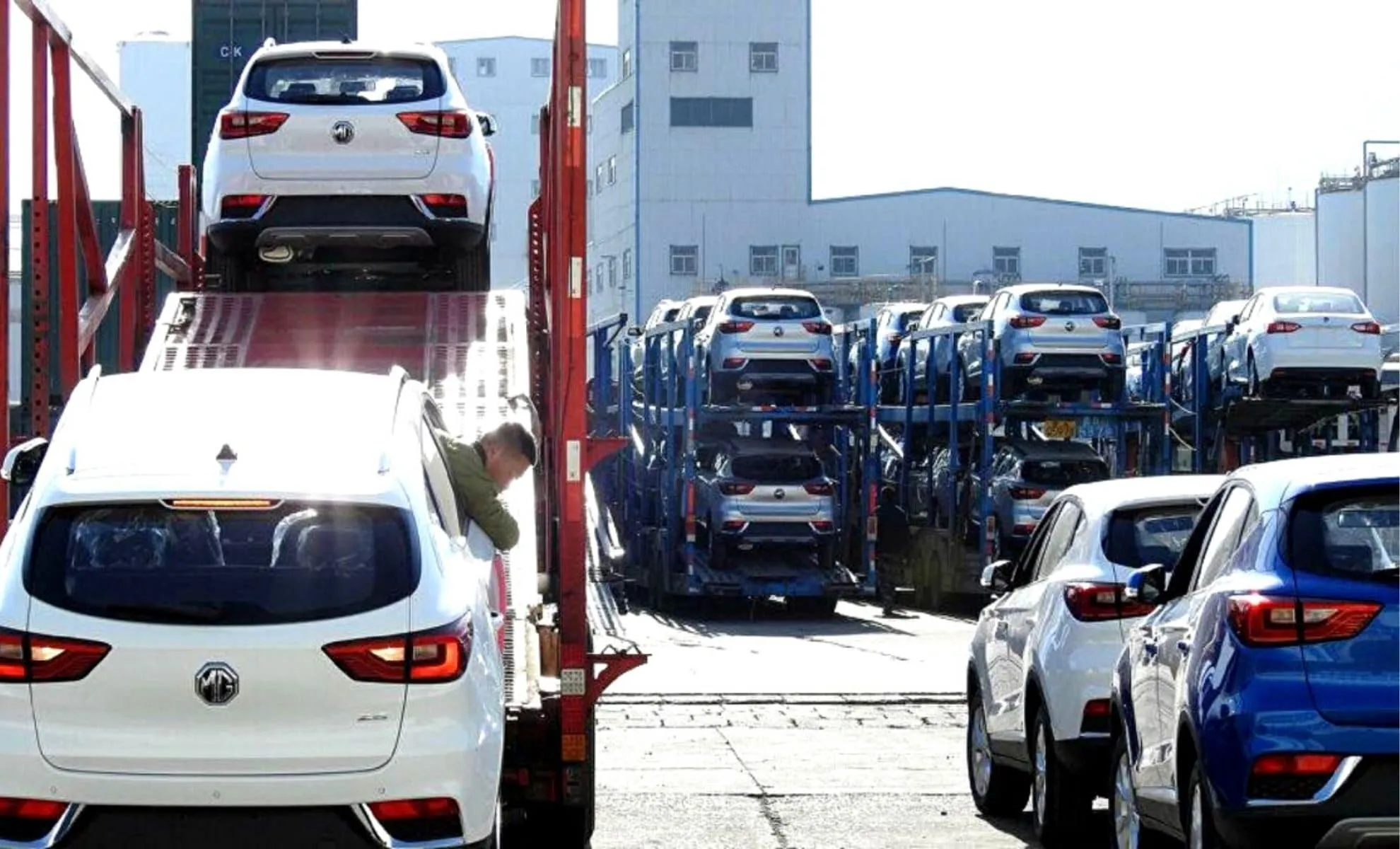 هذه هي أنواع السيارات المقبولة ضمن امتياز تغيير الإقامة في 2026