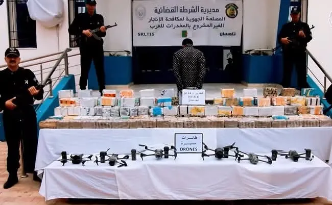 تلمسان: ضبط كمية كبيرة من المخدرات و6 طائرات “درون”