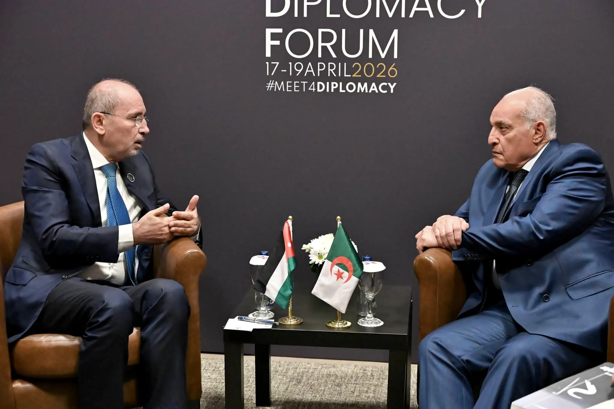 الجزائر تجدد تضامنا مع الأردن على خلفية التصعيد في الشرق الأوسط