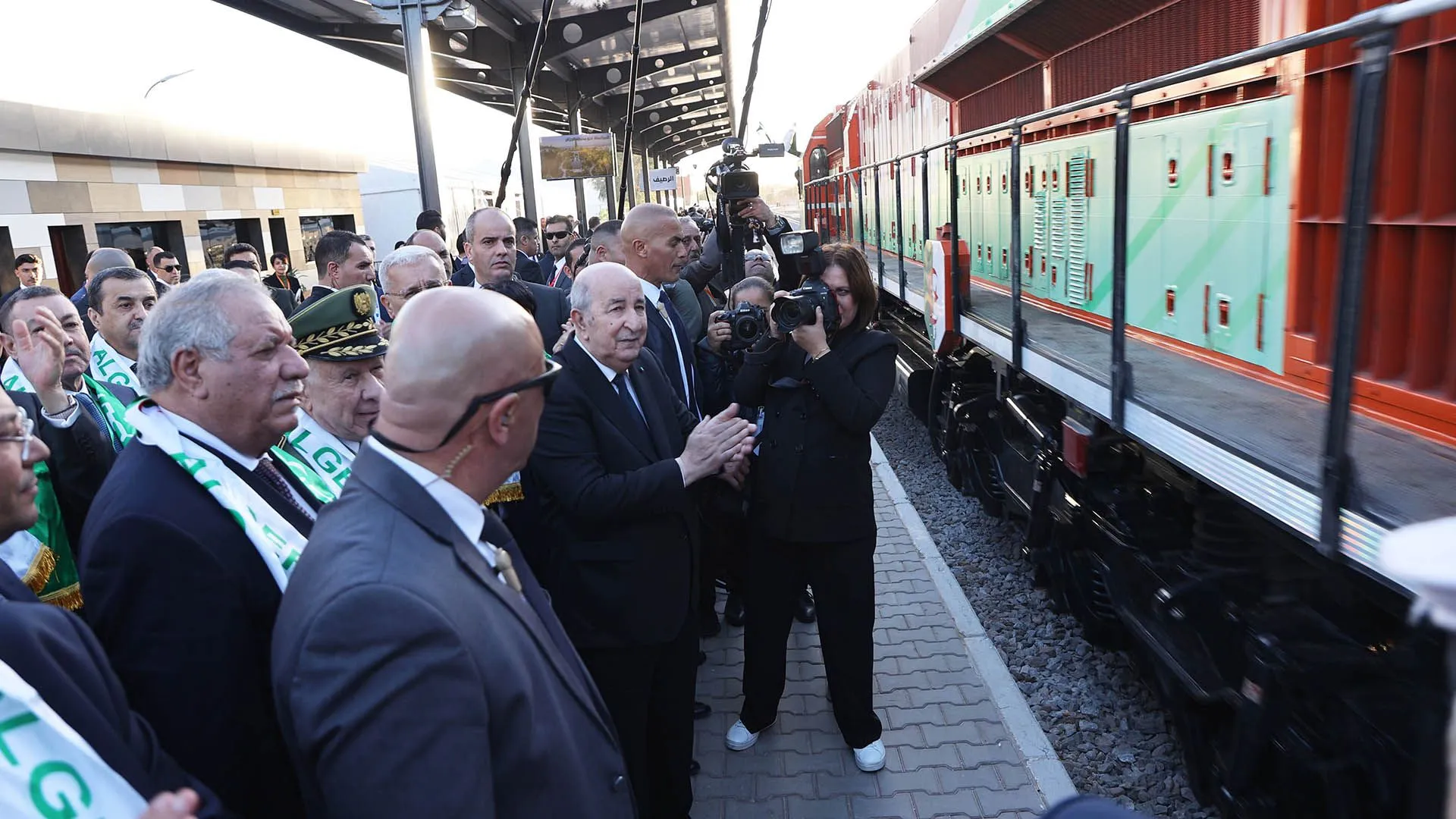من غار جبيلات يبدأ التحول: سكة الحديد تدخل الجزائر عصر السيادة الصناعية