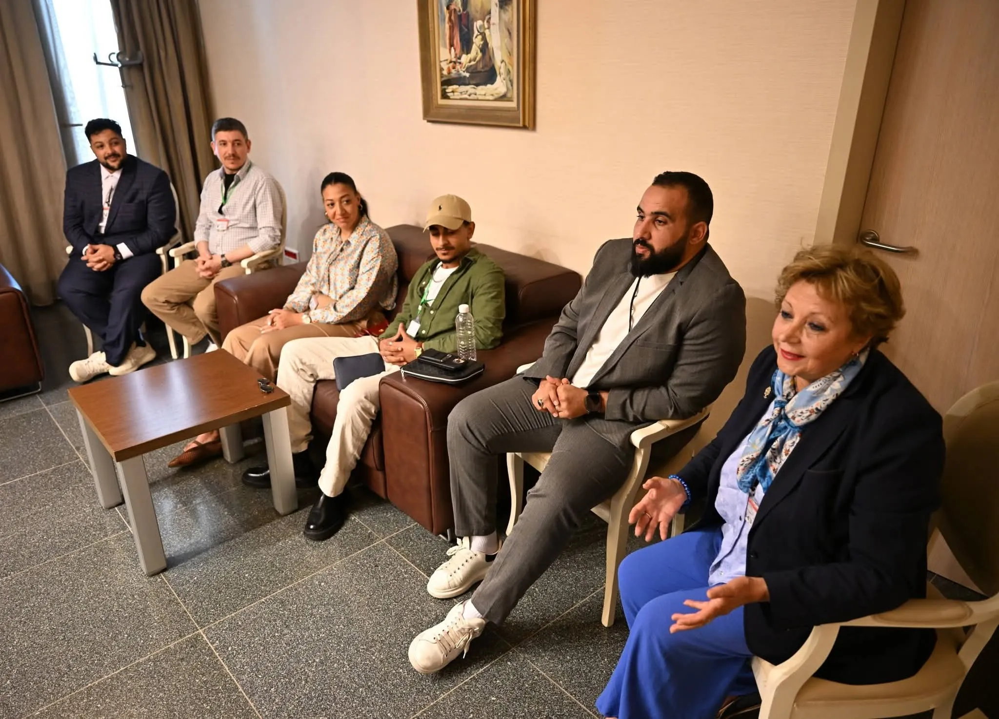 شايب يستقبل  أفراد الجالية الناشطين في مجالات السياحة والصناعة التقليدية