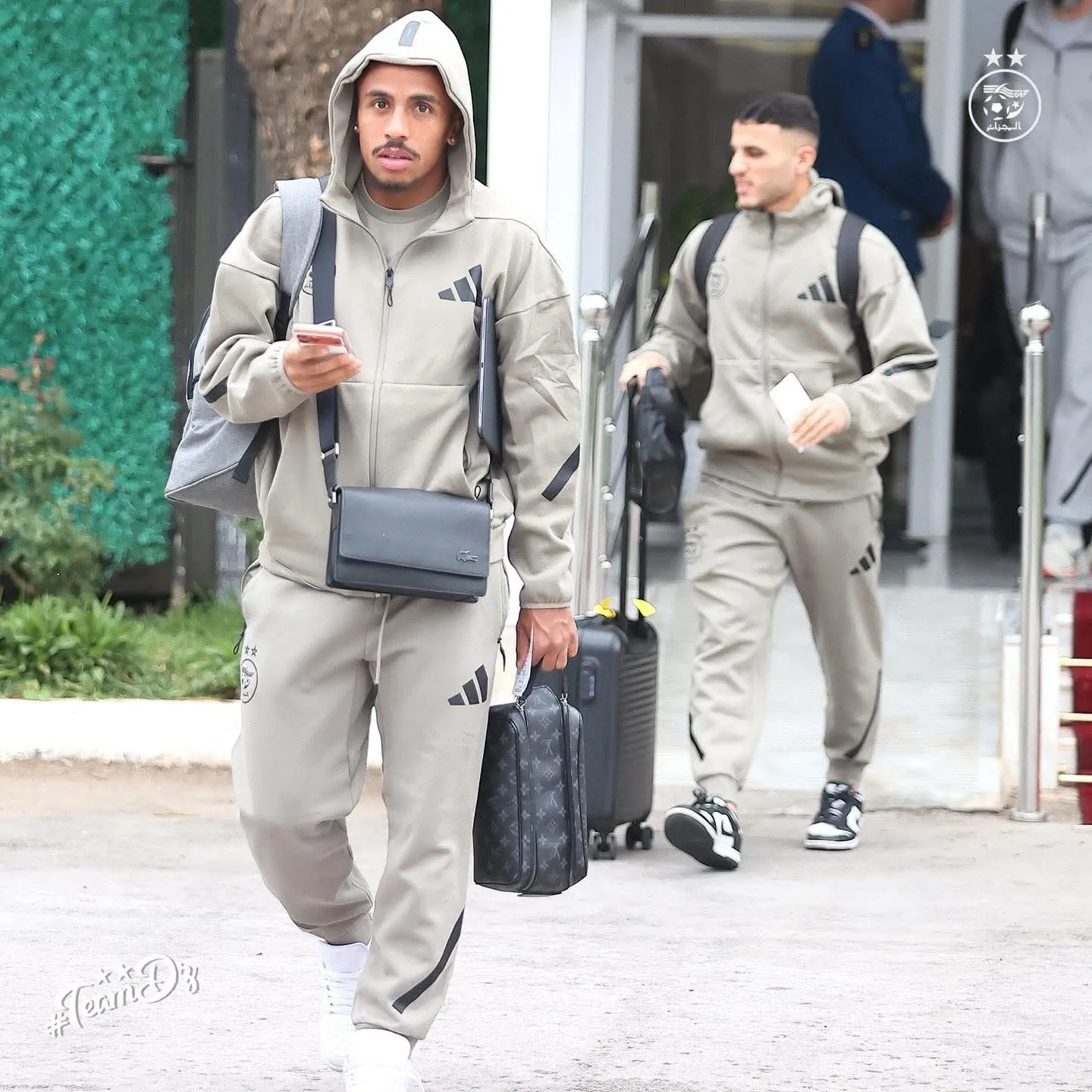 بعثة الخضر تغادر أرض الوطن باتجاه جدة