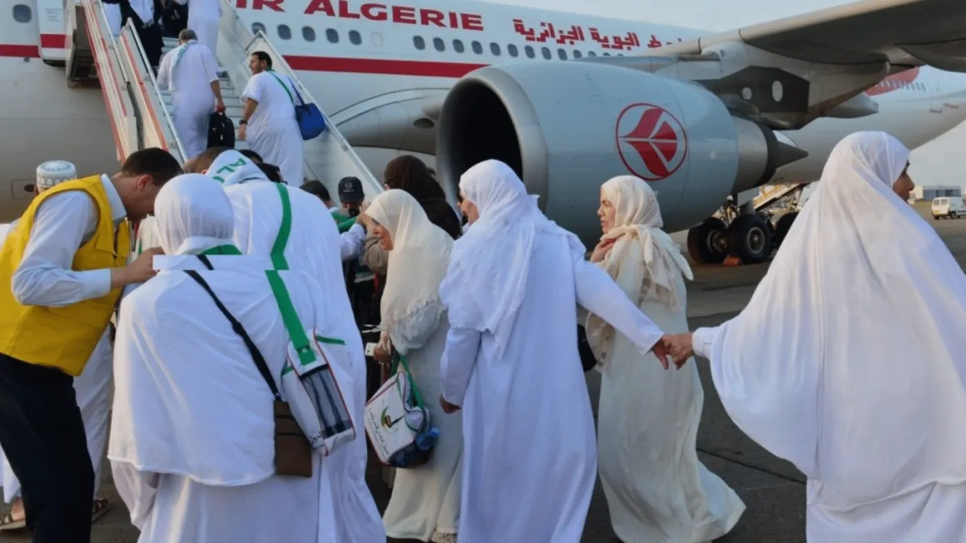 برمجة 22 رحلة جوية من مطار وهران نحو البقاع المقدسة