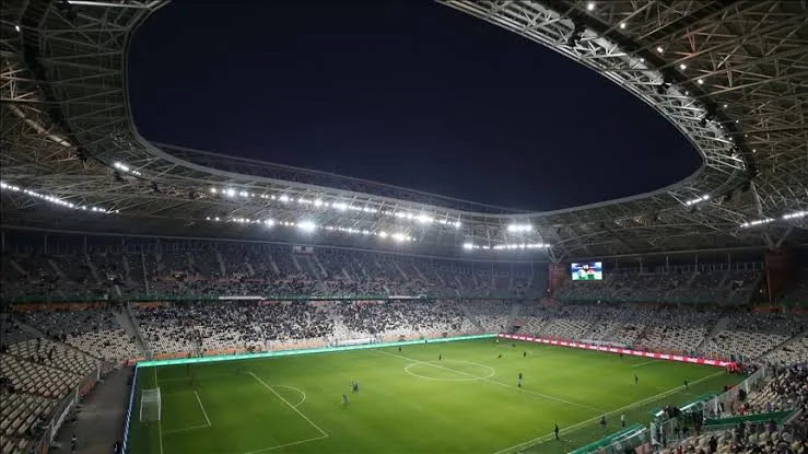 النقل مجانًا لجماهير السياربي ولياسما  إلى ملعب نيلسون مانديلا