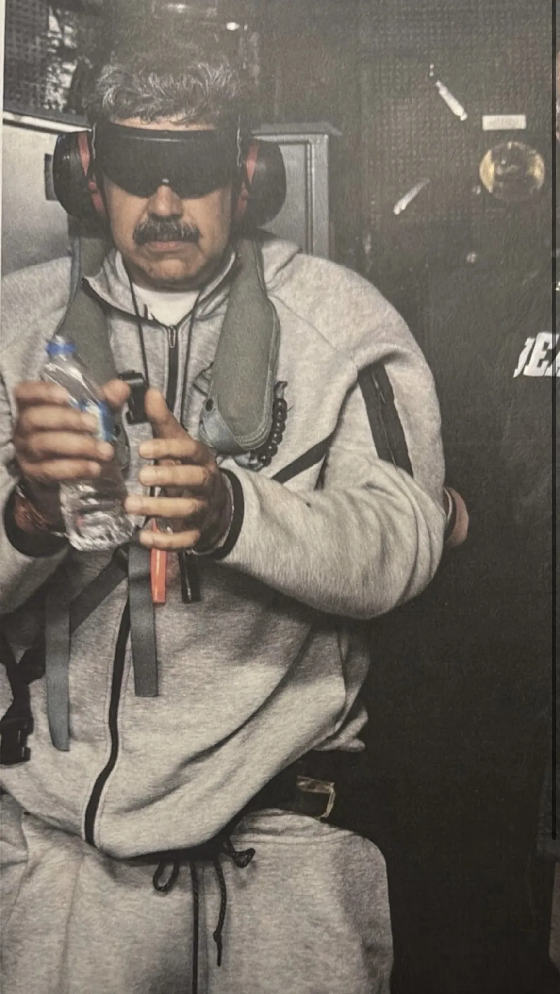 ترامب ينشر صورة لاعتقال مادورو