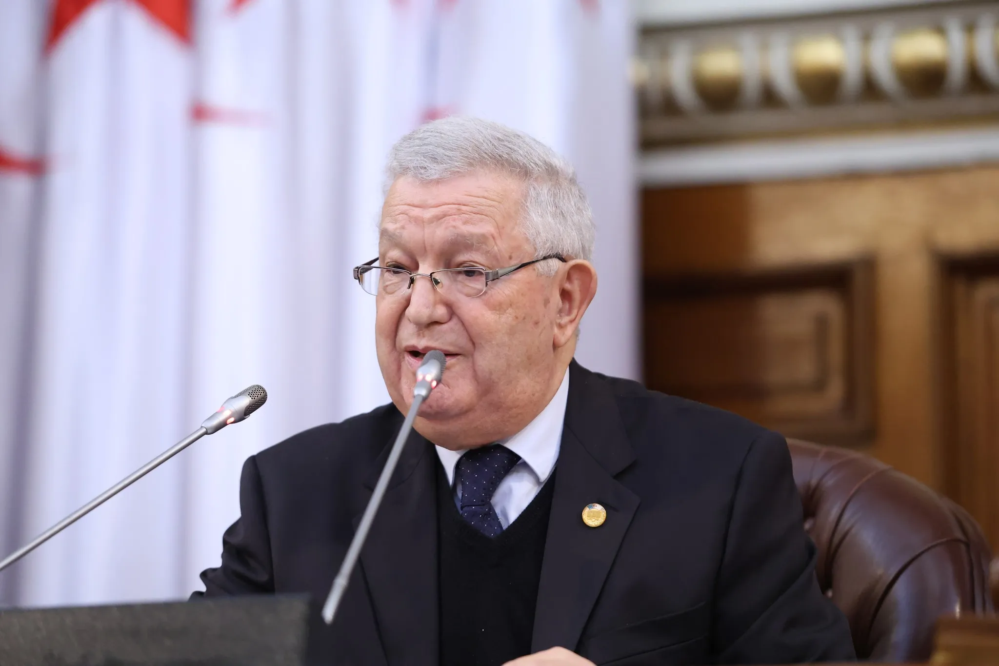 ناصري يثمن مضمون نص قانون تجريم الاستعمار في الجزائر