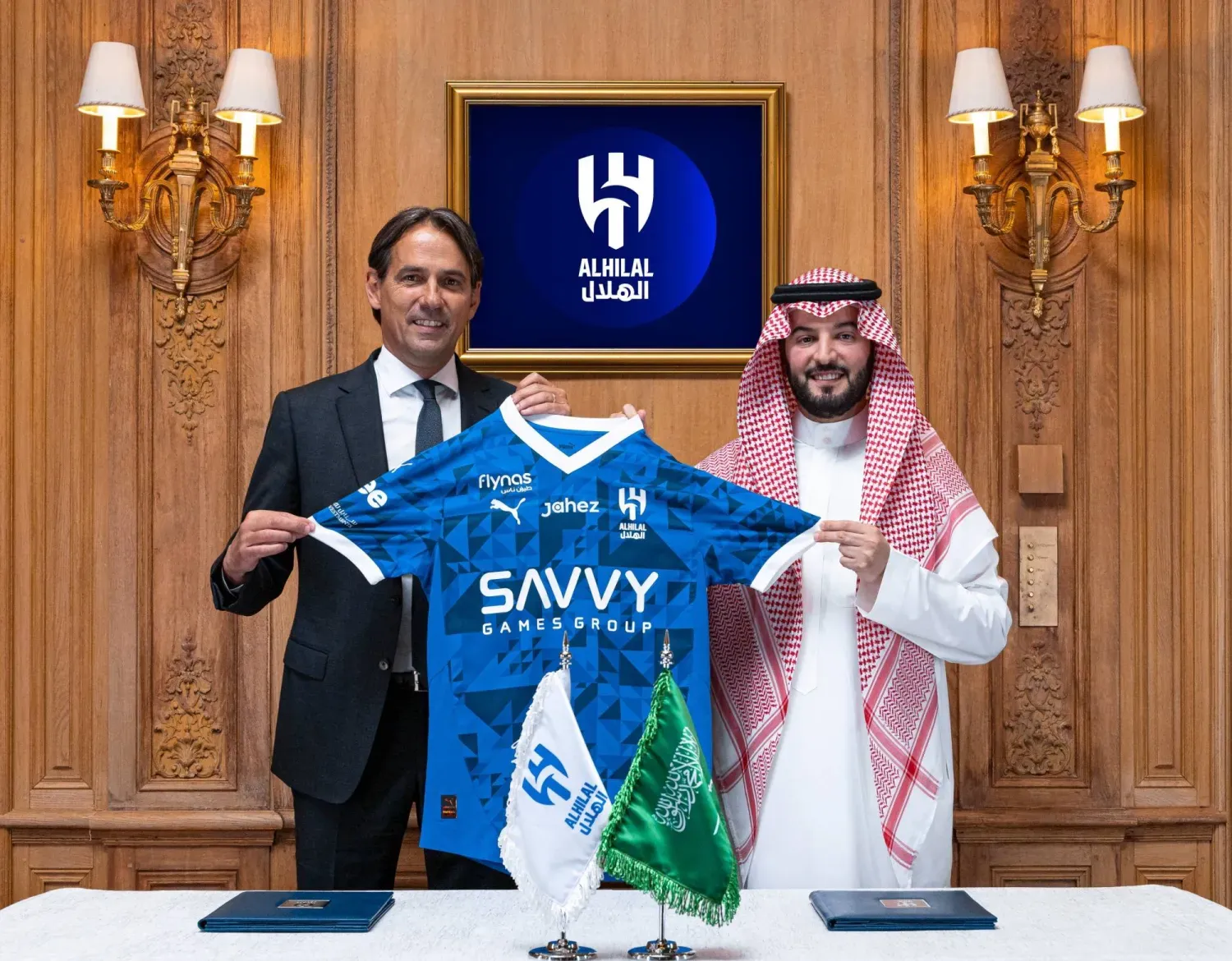 الهلال السعودي يعين سيموني إنزاغي مدربا جديدسيموا بعقد حتى 2027
