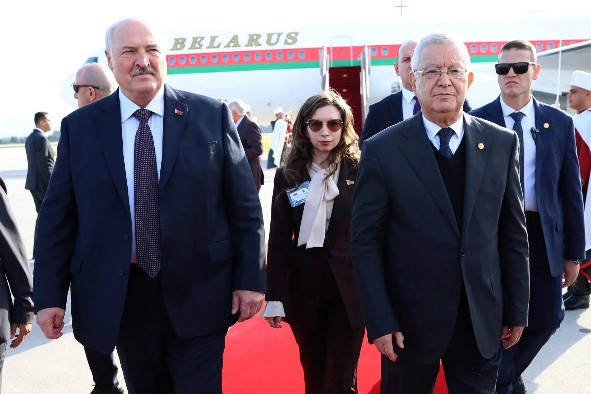 رئيس بيلاروسيا في زيارة رسمية إلى الجزائر