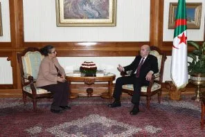 رئيس الجمهورية يستقبل الأمينة العامة لحزب العمال