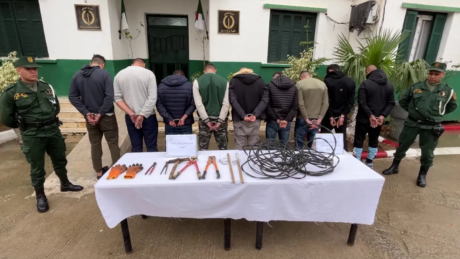 الدرك الوطني يطيح بشبكة متخصصة في سرقة الكوابل النحاسية ببومرداس