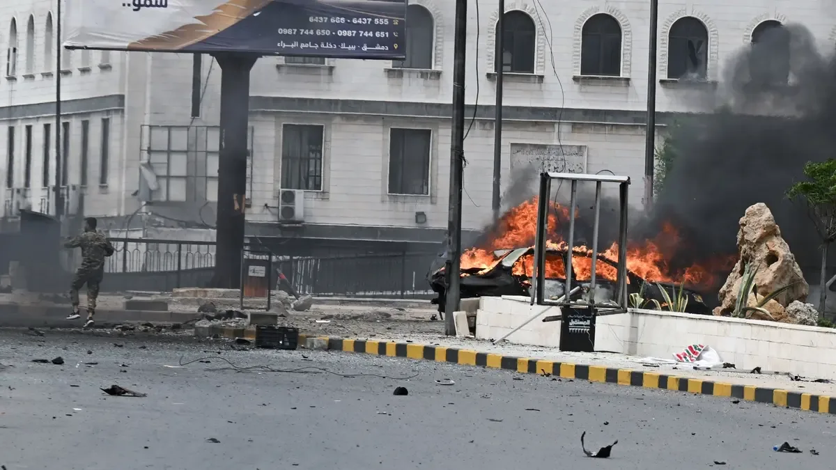 انفجاران في دمشق يصيبان 18 شخصاً بينهم شرطة