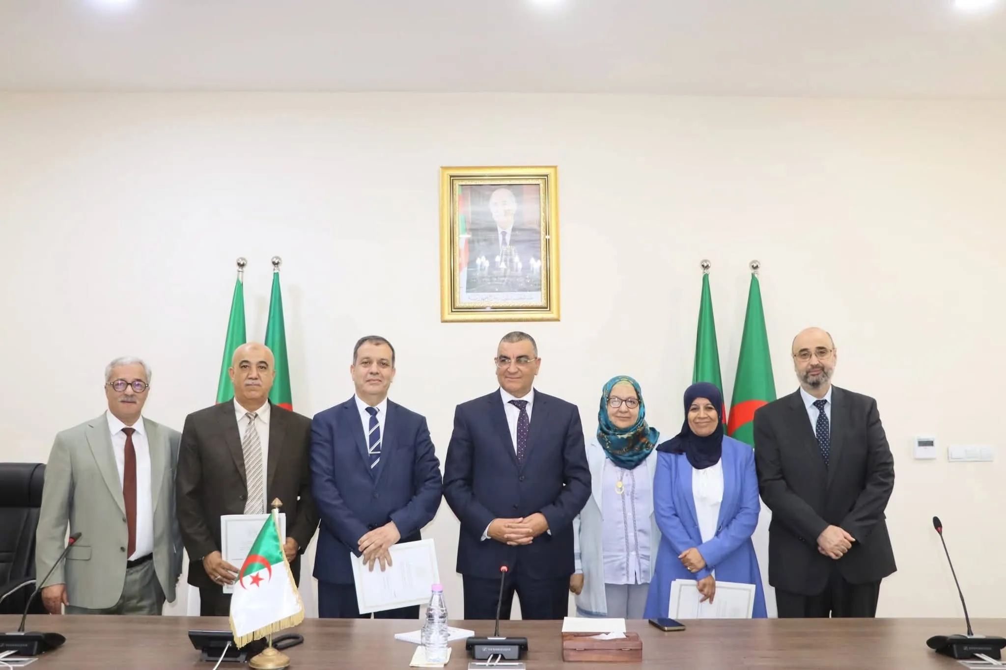تنصيب إطارات سامية بوزارة الأشغال العمومية