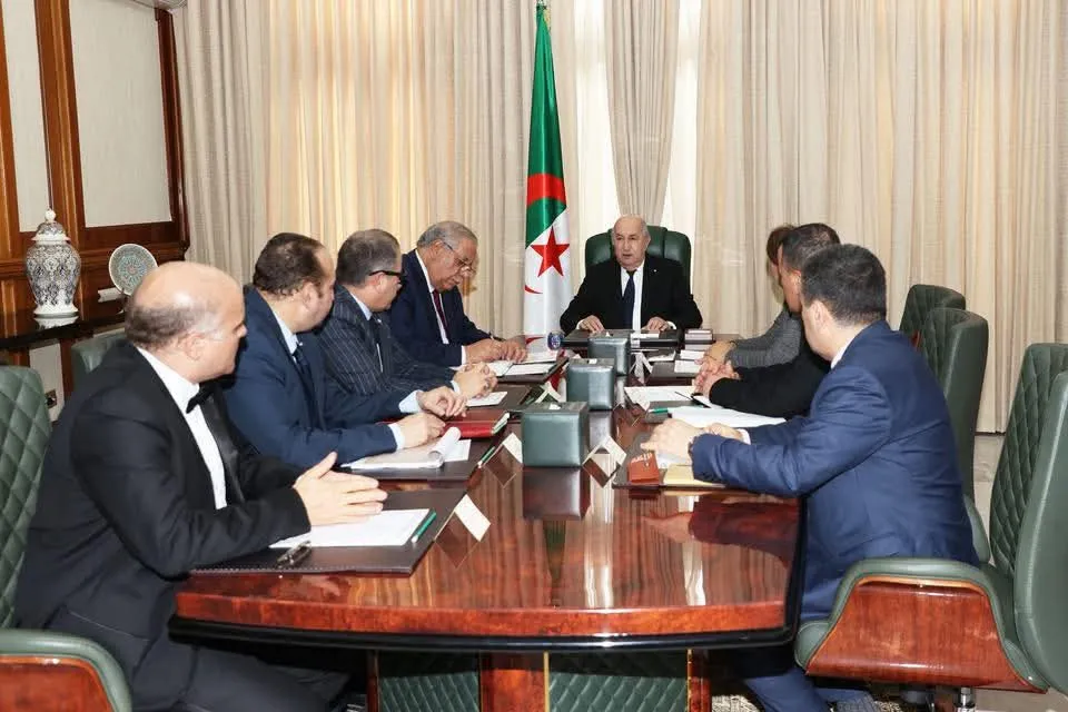 الرئيس تبون يترأس اجتماعا خُصص لمشروع فيلم الأمير عبد القادر