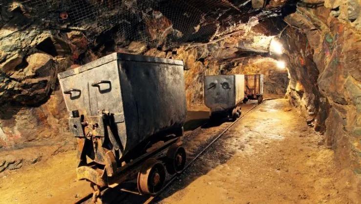 الجزائر تؤسس لتحول نوعي في مسارها التنموي من خلال نهضة منجمية حقيقية