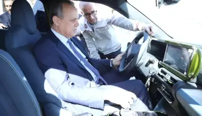 والي وهران يتفقد توسعة مصنع فيات بطافراوي