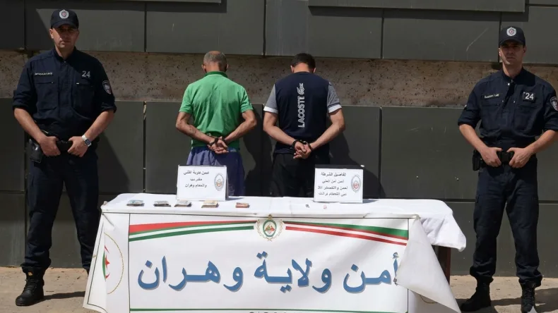 إيقاف 3 أشخاص بتهمة الاعتداء على مسن من ذوي الاحتياجات الخاصة في وهران