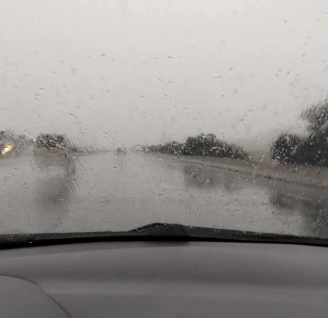 استمرار تساقط أمطار رعدية غزيرة في هذه الولايات