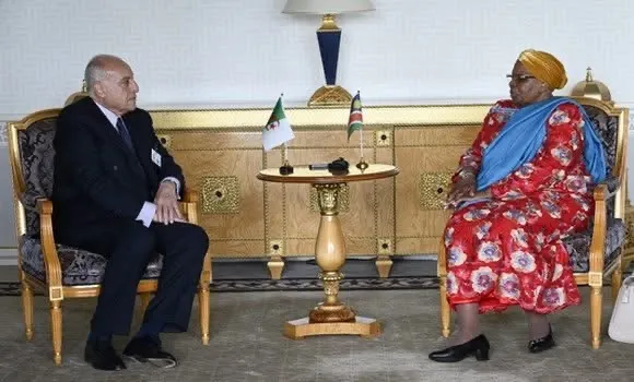 الأمم المتحدة: عطاف يجري  مقابلة مع رئيسة  ناميبيا بنيويورك