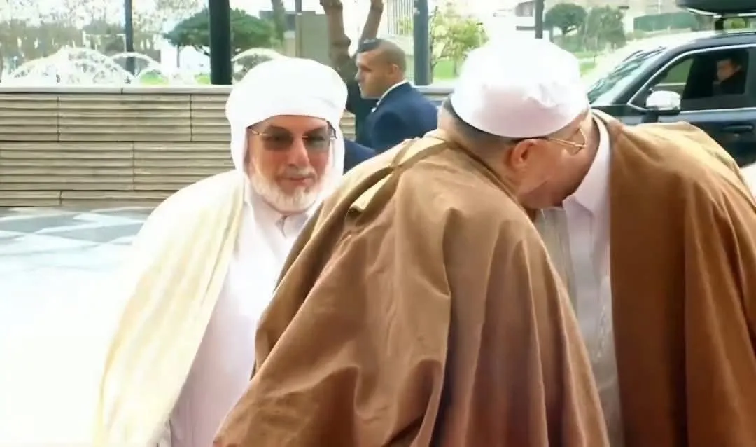 الرئيس تبون يتلقى تهاني العيد من كبار المسؤولين والسلك الدبلوماسي