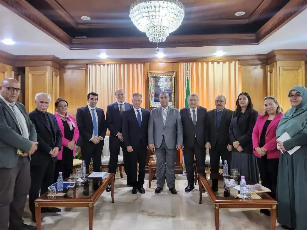 الجزائر- أمريكا: عجال يستقبل وفدا من جنرال اليكتريك