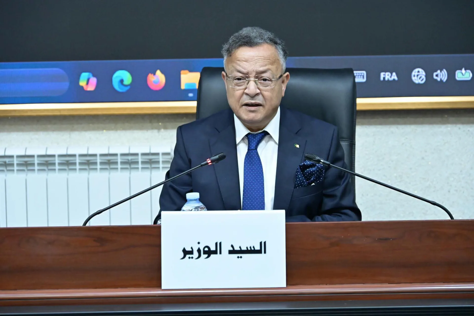 الجزائر تطلق برنامجا وطنيا للذكاء الاصطناعي حتى 2030