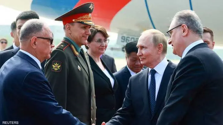 الرئيس الروسي يصل إلى الصين لحضور قمة شنغهاي