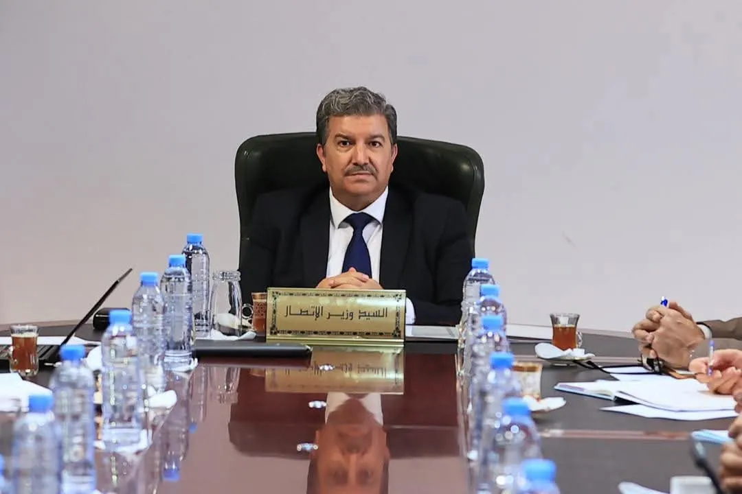 بوعمامة يشدد على مسؤولية الإعلام الإلكتروني في التصدي لخطابات التضليل