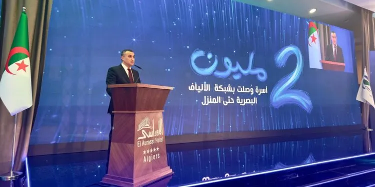 الجزائر ترسخ مكانتها.. 2 مليون مشترك في الألياف البصرية