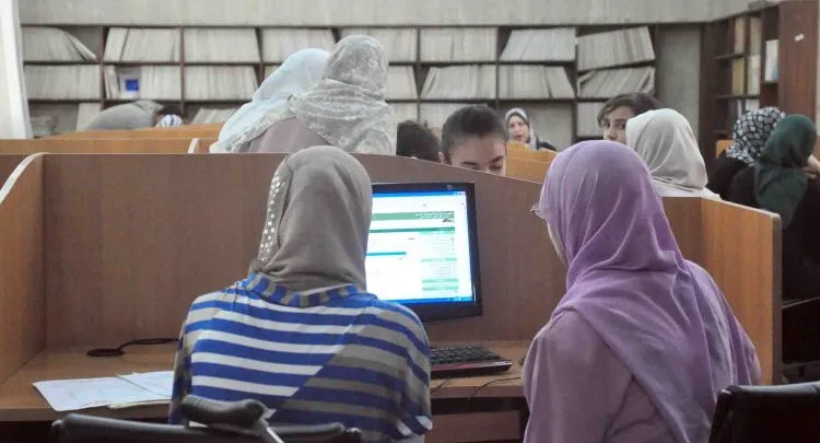 تمديد فترة مراجعة بيانات المسجلين في امتحاني الباك والبيام