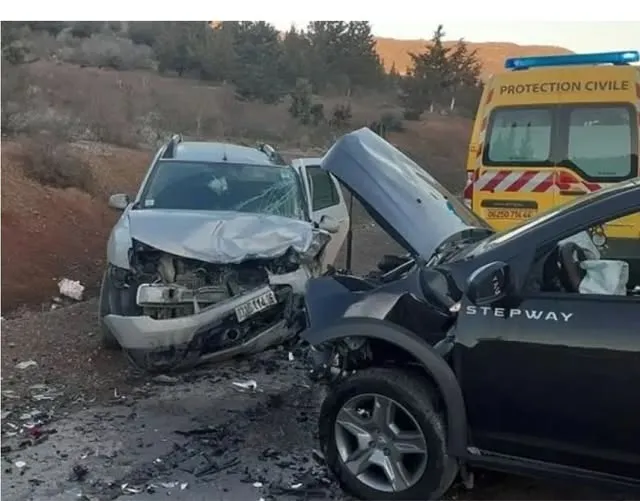 حادث مرور بالبويرة يودي بحياة 3 أشخاص
