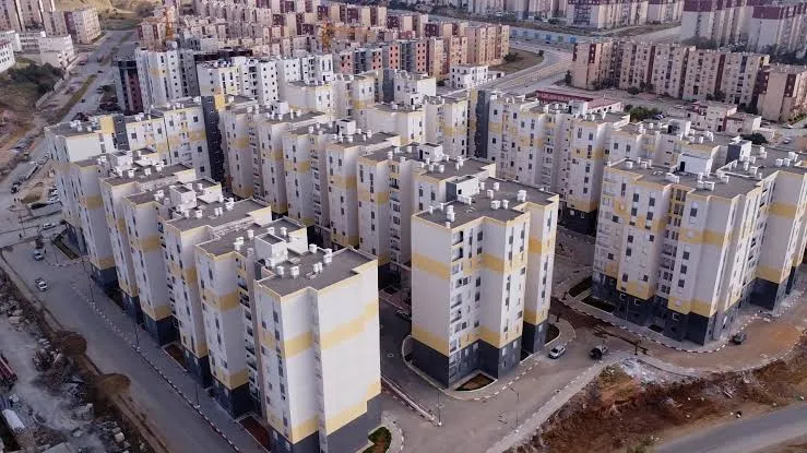 وزير السكن يكشف موعد دفع الشطر الأول لمكتتبي عدل 3