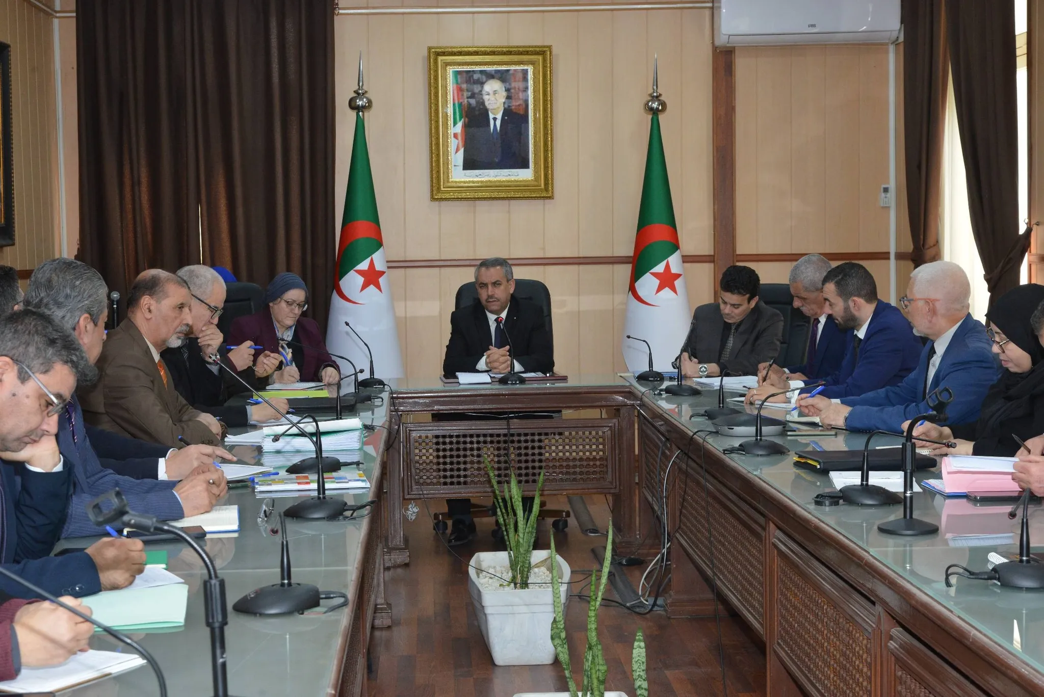 جديد مسابقة توظيف الأساتذة وامتحاني “الباك” و“البيام”