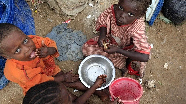 المجاعة تهدد نصف مليون طفل صومالي
