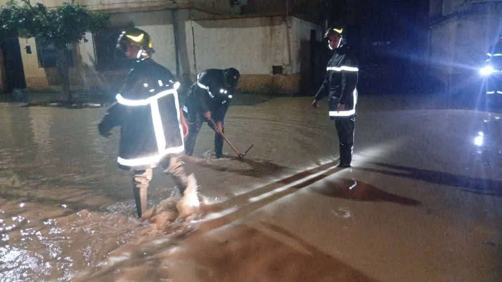 الحماية المدنية تتدخل في عدة ولايات إثر الأمطار الغزيرة