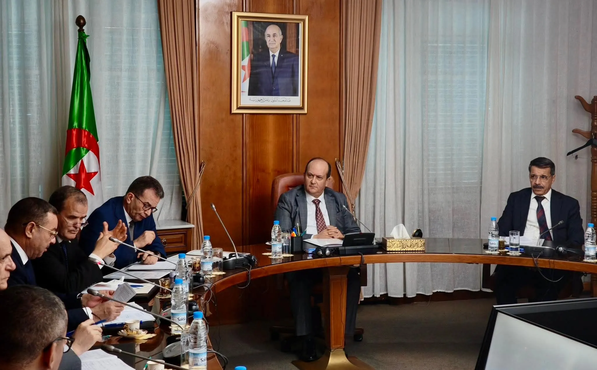 الوزير الأول بالنيابة يترأس الدورة 197 لمجلس مساهمات الدولة